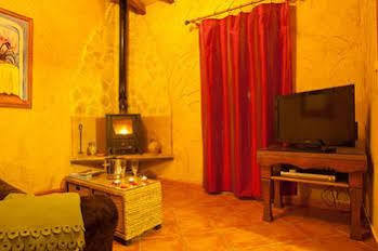 Country house El Rincon De Monasterio